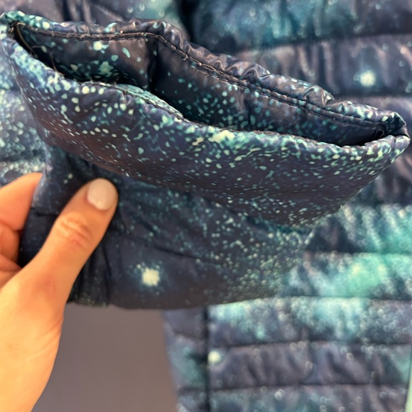 Lands End Girls Thermoplume insulated jacket. Excellent condition! Large 10-12. - Picture 7 of 8